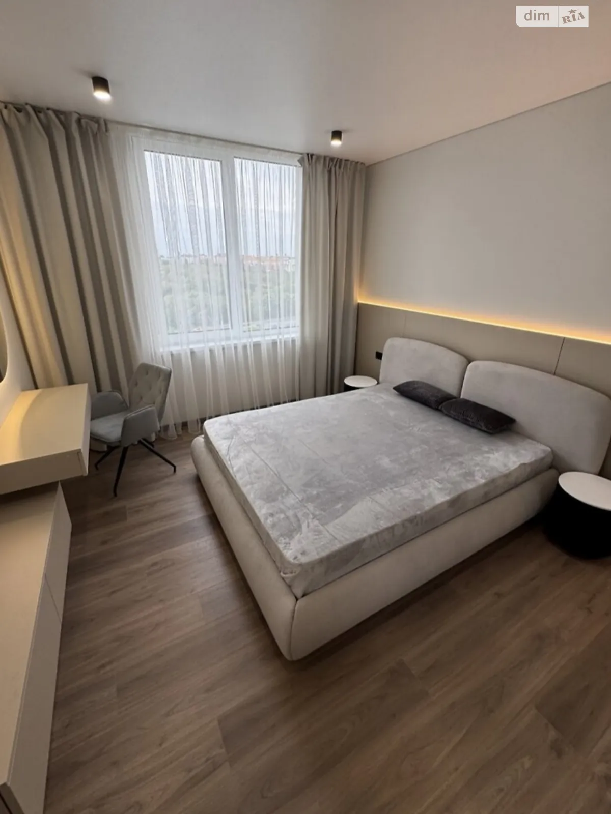 1-комнатная квартира 44 кв. м в Тернополе, ул. Цымбалистого, 1 - фото 1