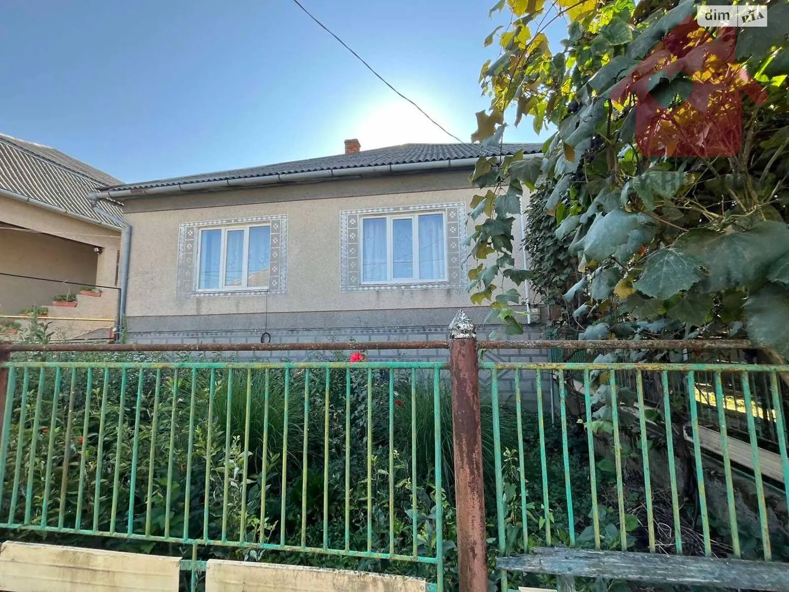 Продается одноэтажный дом 187 кв. м с подвалом, цена: 79000 $ - фото 1