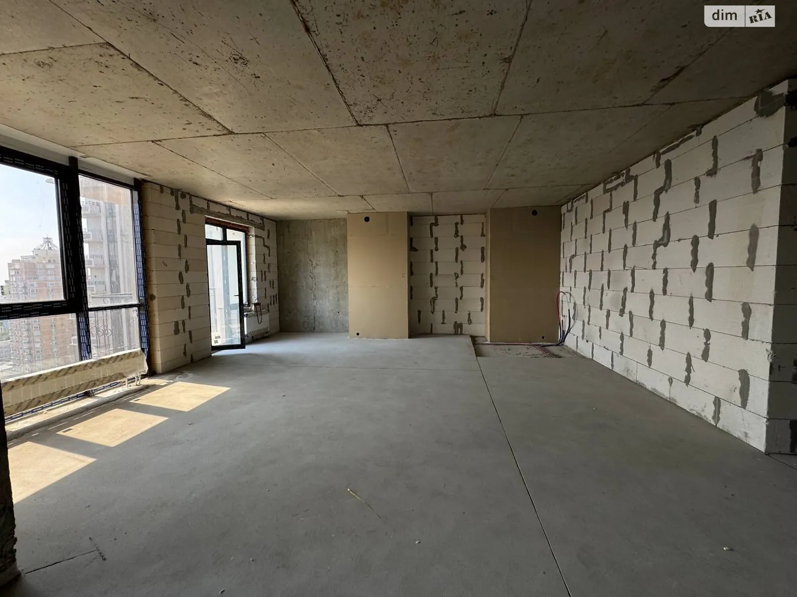 Продається 2-кімнатна квартира 83 кв. м у Одесі, Фонтанська дор., 25 - фото 1