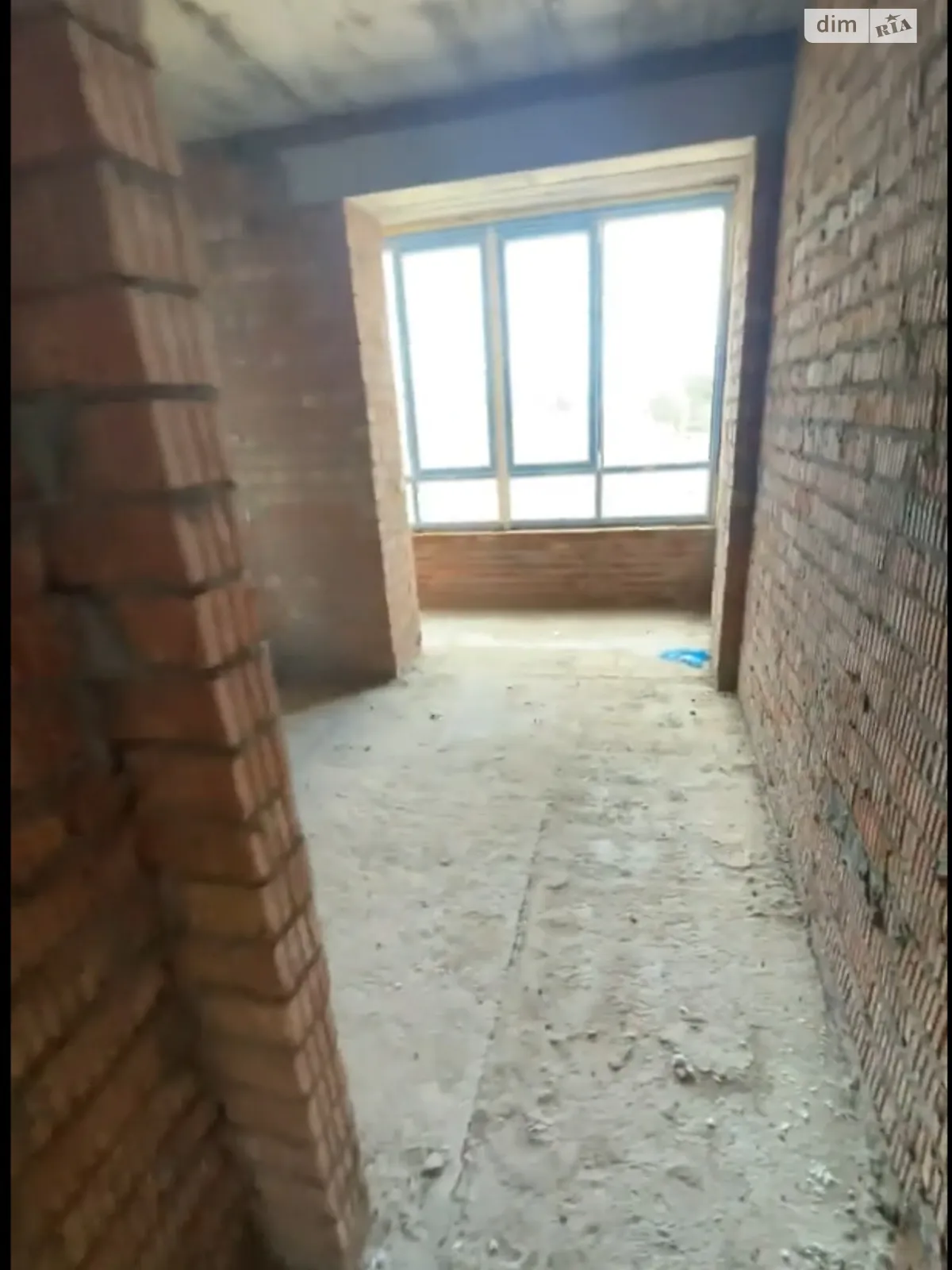 Продается 1-комнатная квартира 44 кв. м в Буче, ул. Николая Мозгового, 7 - фото 1