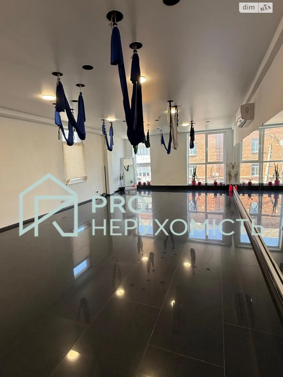 Продается офис 75.3 кв. м в бизнес-центре, цена: 82830 $ - фото 1