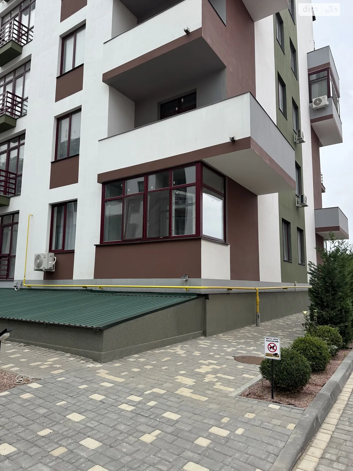 Продается помещения свободного назначения 50 кв. м в 6-этажном здании, цена: 49999 $ - фото 1