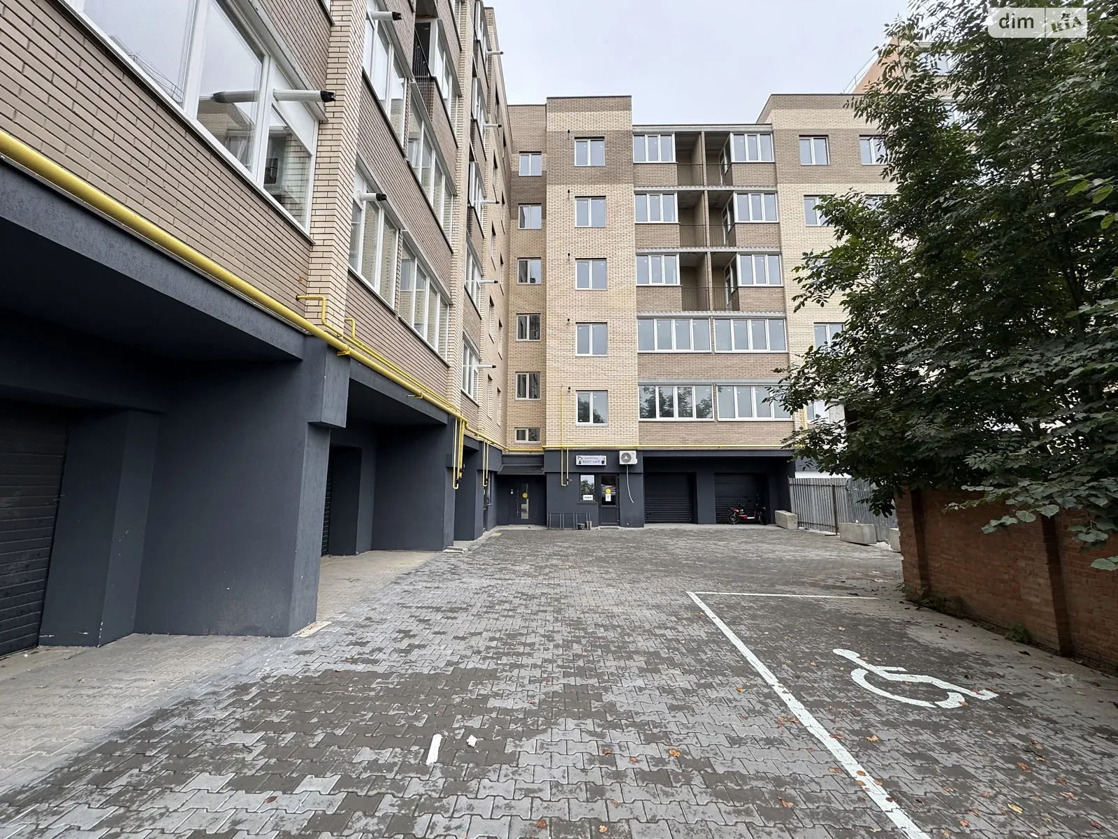Продається 1-кімнатна квартира 39.5 кв. м у Стрижавці, вул. Київська, 4 - фото 1
