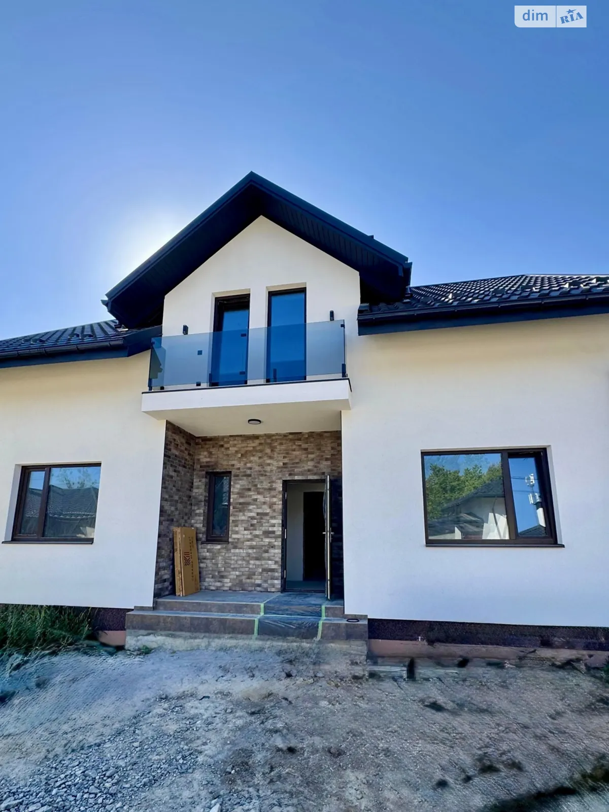 Продается дом на 2 этажа 158 кв. м с баней/сауной, цена: 170000 $ - фото 1
