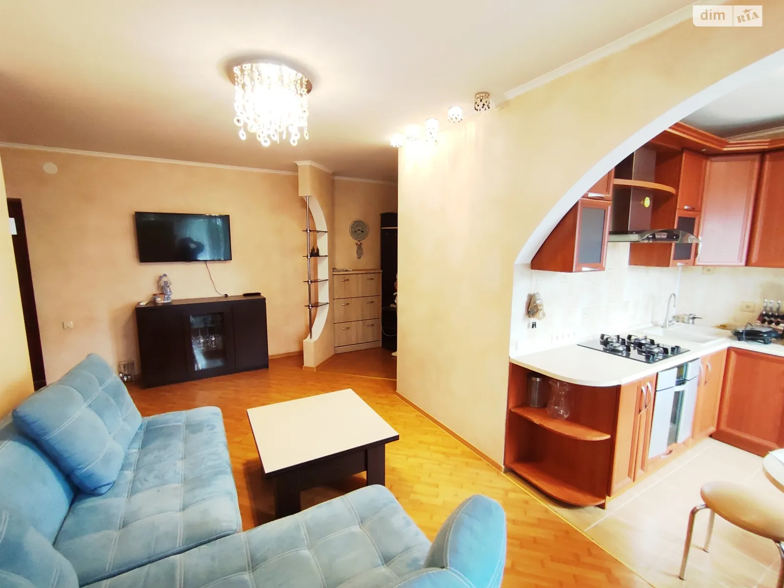Продается 2-комнатная квартира 54.7 кв. м в Ровно, просп. Мира, 18 - фото 1