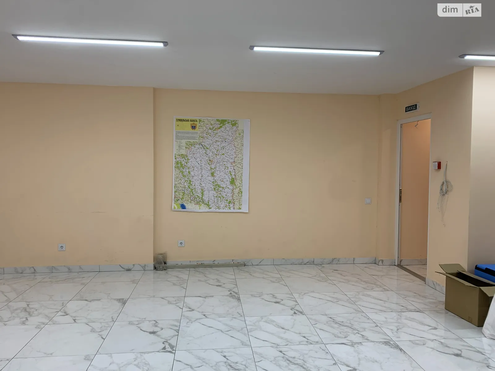 Сдается в аренду помещения свободного назначения 56.3 кв. м в 11-этажном здании, цена: 10134 грн - фото 1