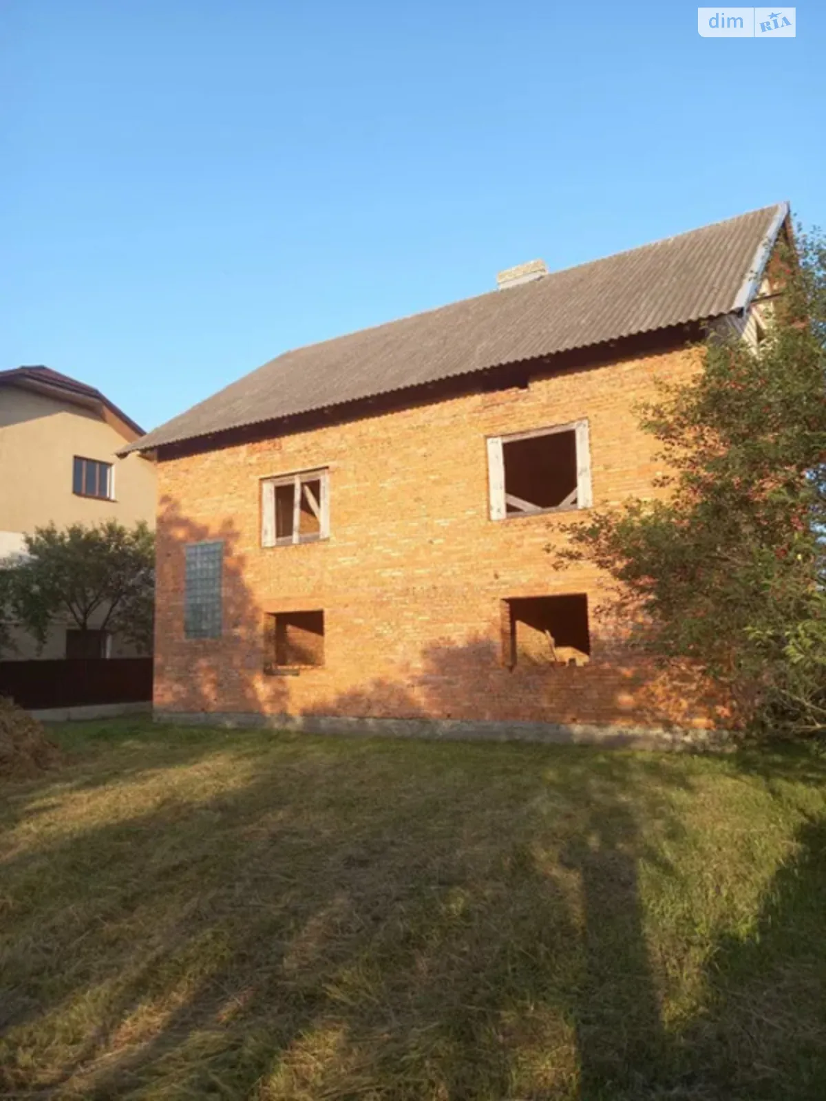 Продается дом на 2 этажа 200 кв. м с балконом, цена: 16500 $ - фото 1