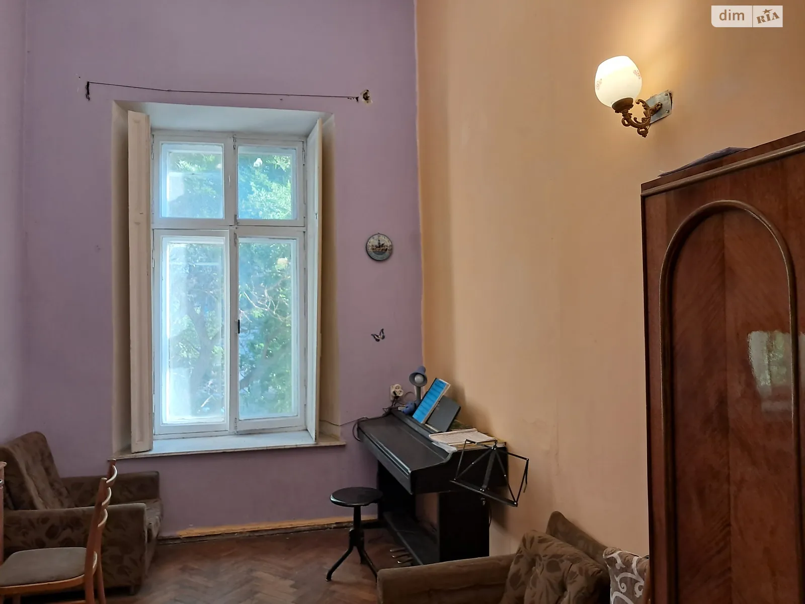 Продается комната 254 кв. м в Одессе, цена: 10000 $ - фото 1
