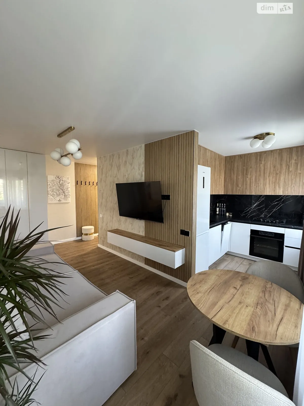 Продается 2-комнатная квартира 56.4 кв. м в Киеве, просп. Голосеевский(40-летия Октября), 126 корпус 3 - фото 1