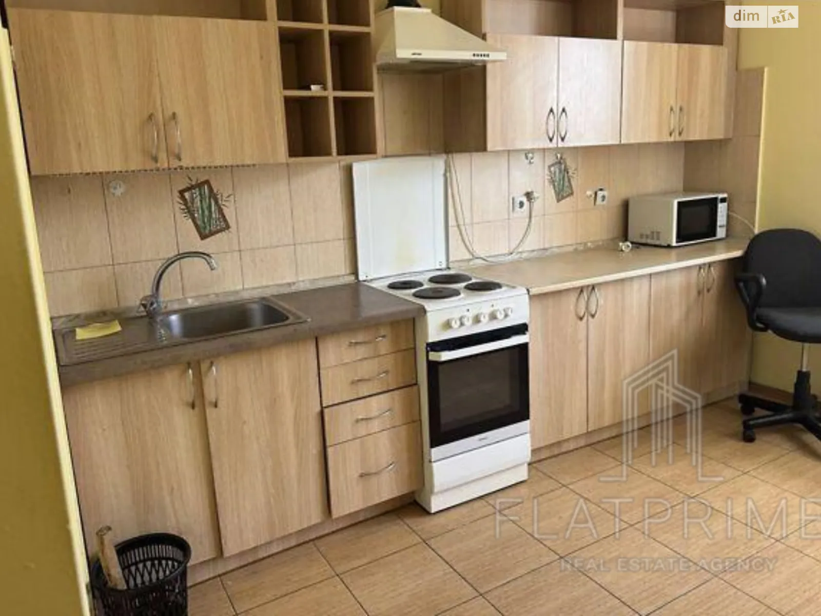 Продается 1-комнатная квартира 55.8 кв. м в Киеве, ул. Градинская, 9 - фото 1