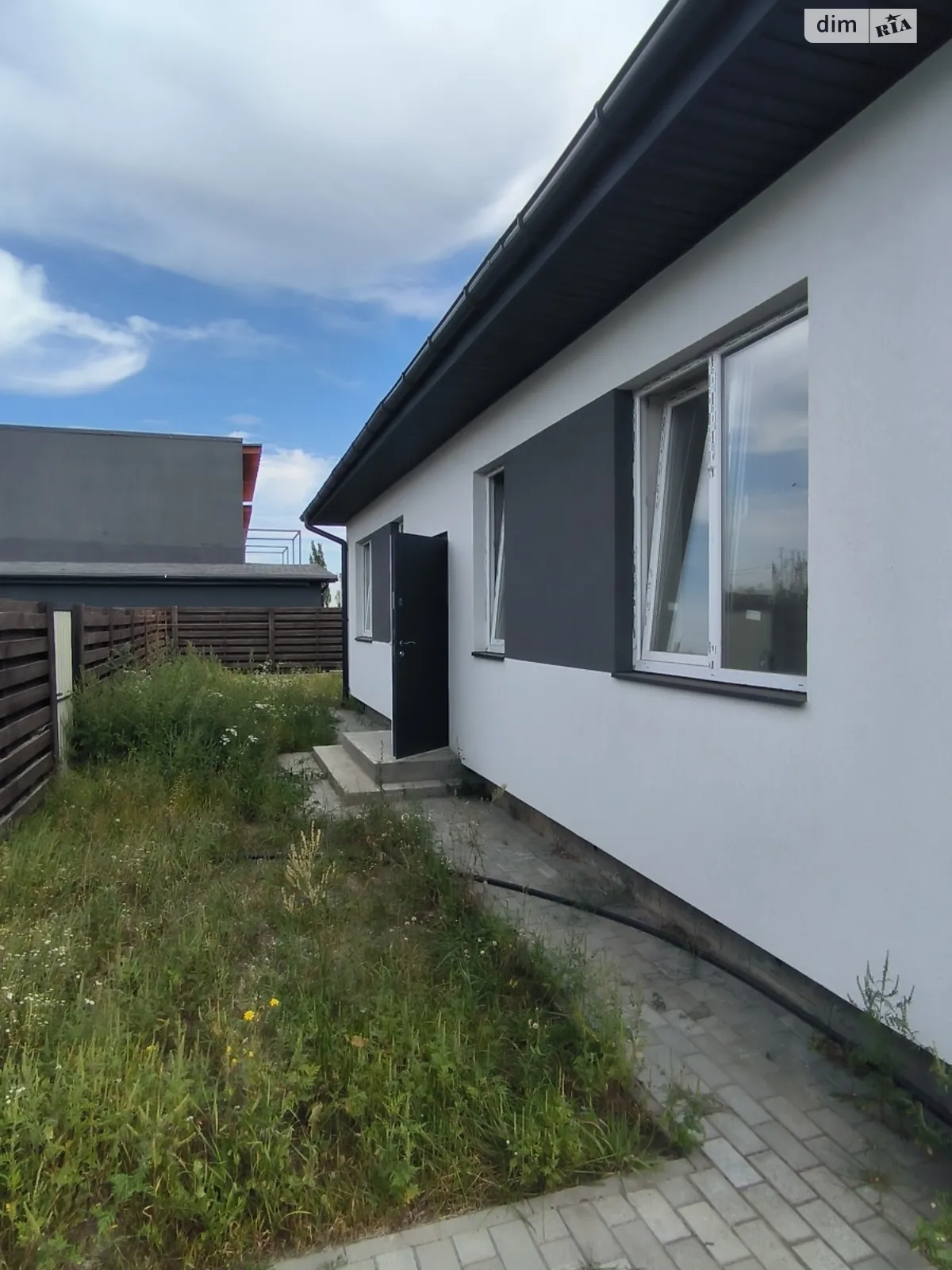 Продается одноэтажный дом 100 кв. м с верандой, цена: 77000 $ - фото 1