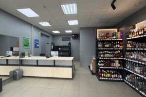 Продажа коммерческого помещения, Ивано-Франковск, р‑н. Каскад, Стуса Василия (Ильина) улица, дом 40А