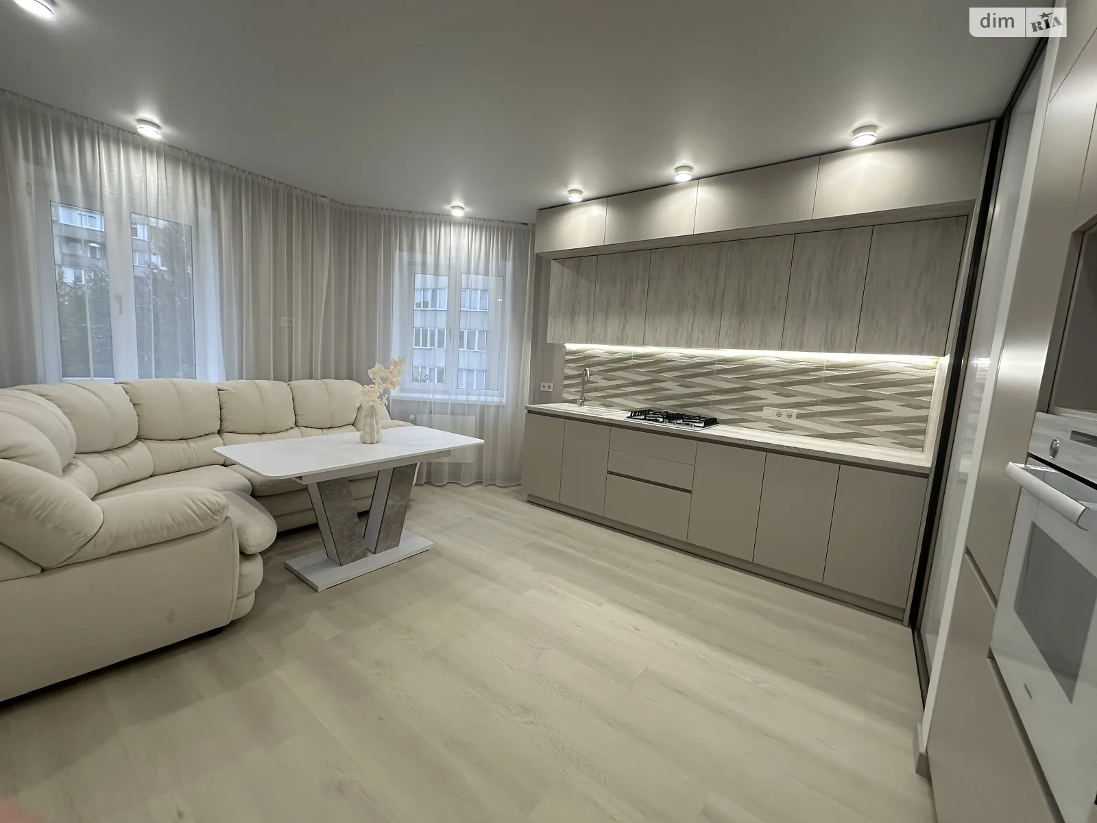 Сдается в аренду 2-комнатная квартира 60 кв. м в, цена: 22000 грн - фото 1