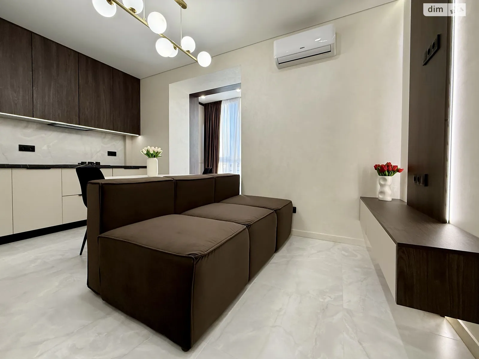 Продається 2-кімнатна квартира 52 кв. м у Івано-Франківську, вул. Отця Блавацького, 18 корпус 1 - фото 1