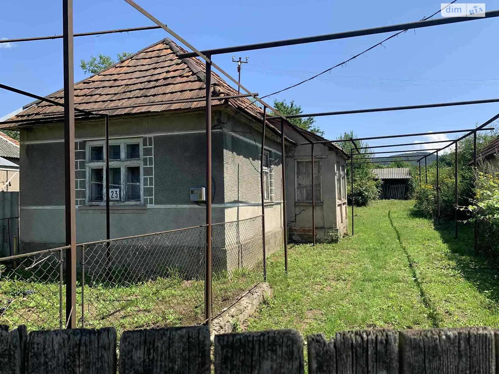 Продается одноэтажный дом 52 кв. м с участком, цена: 9000 $ - фото 1