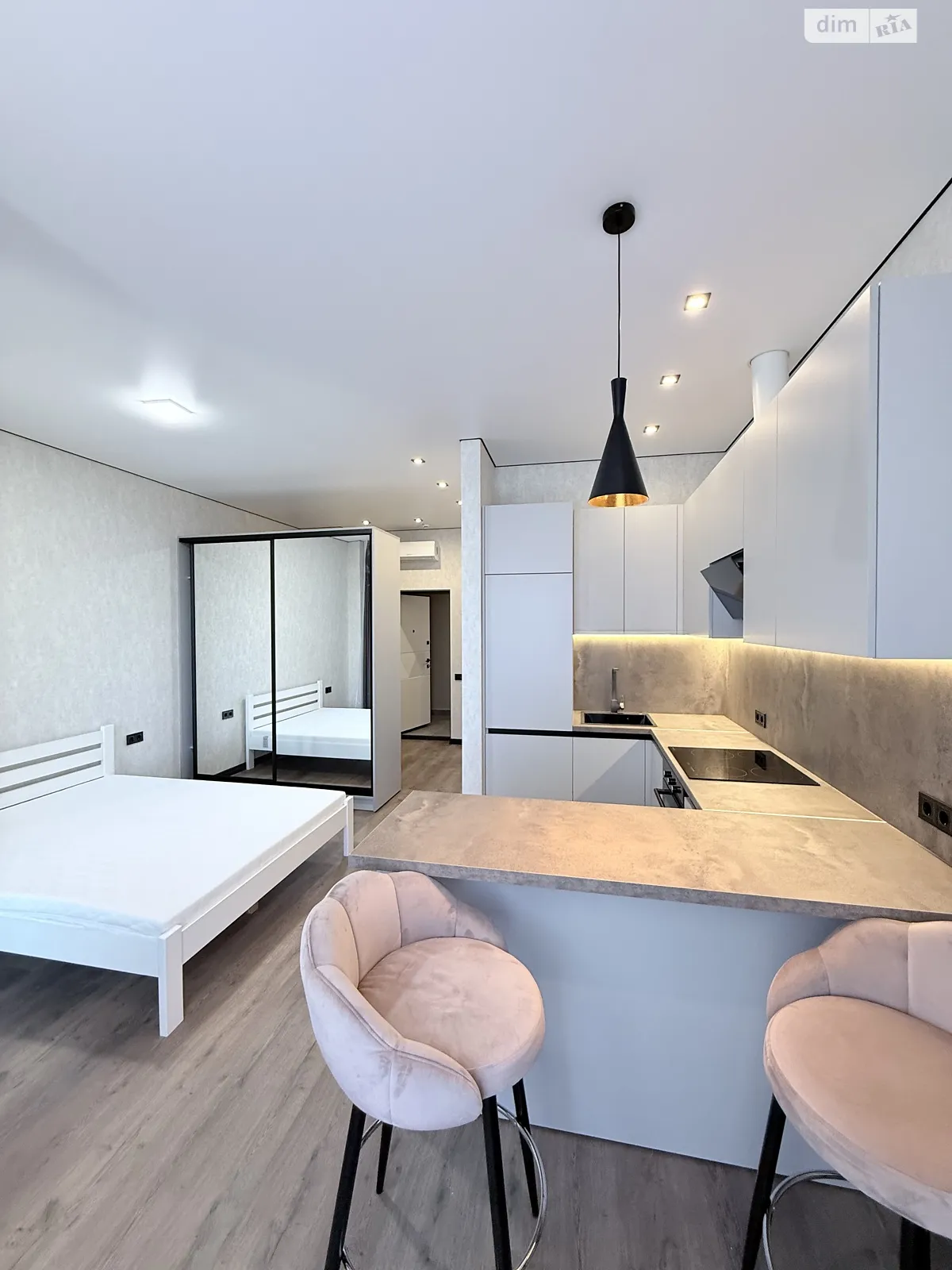 ул. Софиевская, 1А Приморский Одесса ЖК ITown - фото 3