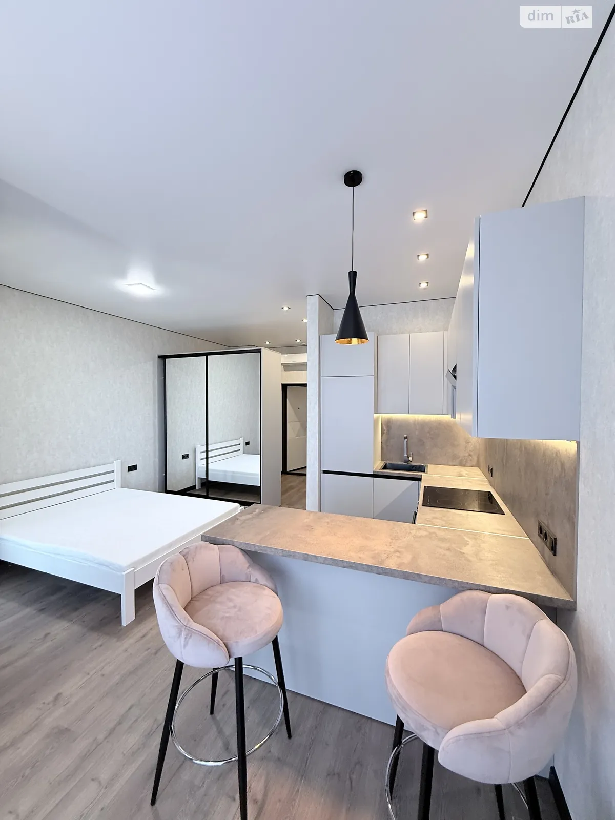 ул. Софиевская, 1А Приморский Одесса ЖК ITown - фото 4