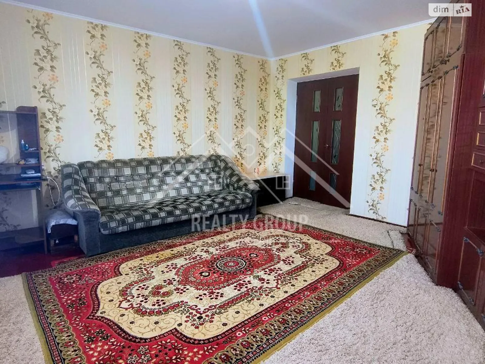 Продается 4-комнатная квартира 83.8 кв. м в Кривом Роге, ул. Поля(Октябрьская), 6 - фото 1