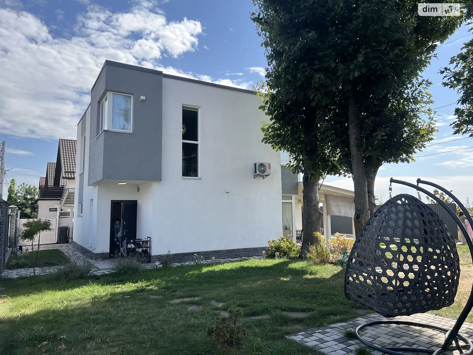 Продается дом на 2 этажа 140 кв. м с мансардой, цена: 190000 $ - фото 1