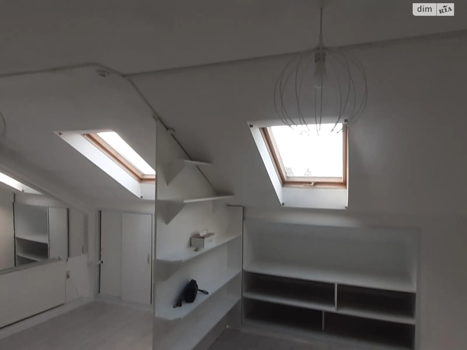 Сдается в аренду офис 19 кв. м в бизнес-центре, цена: 5500 грн - фото 1