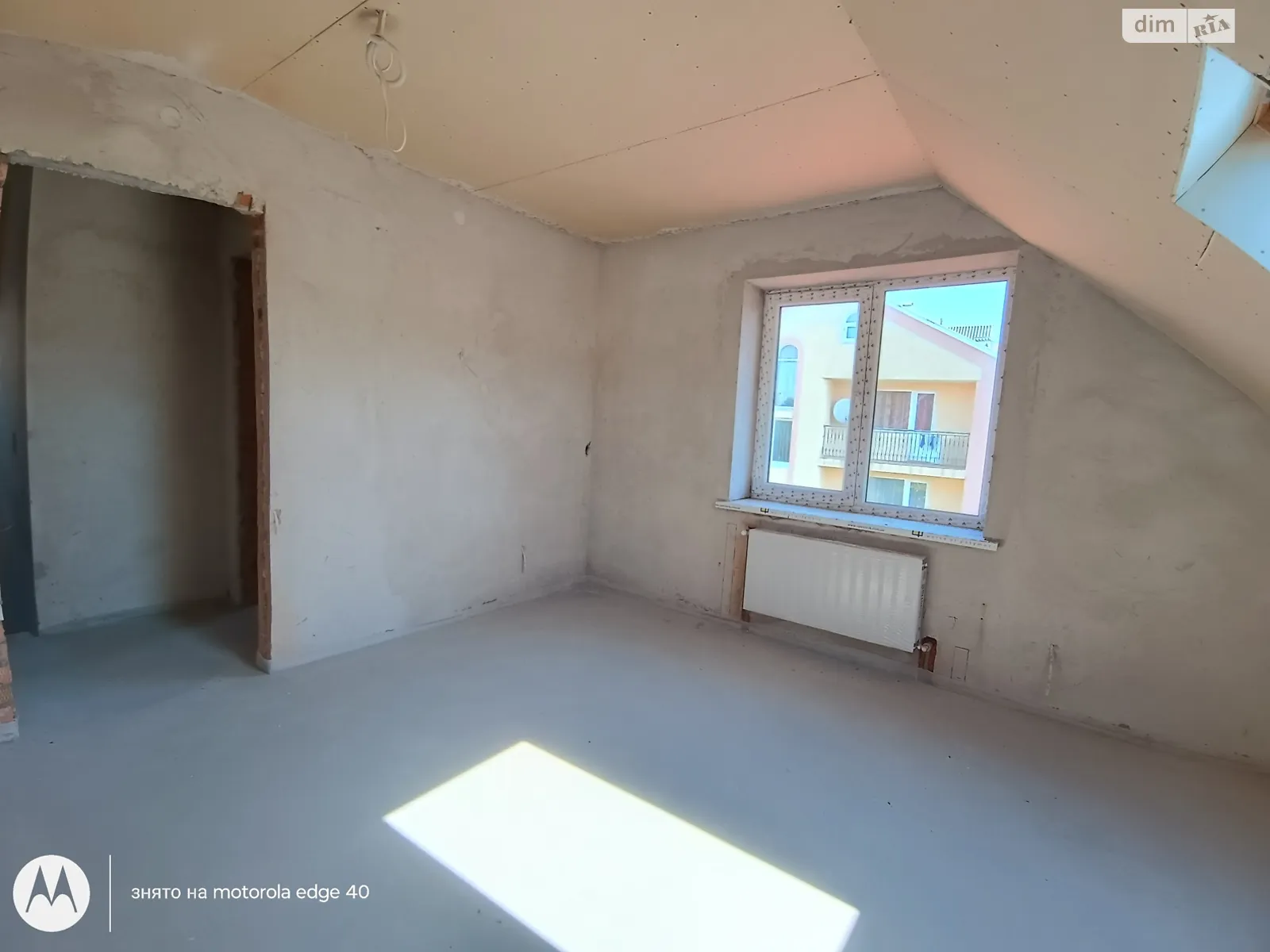 Продается дом на 2 этажа 330 кв. м с верандой, цена: 148000 $ - фото 1