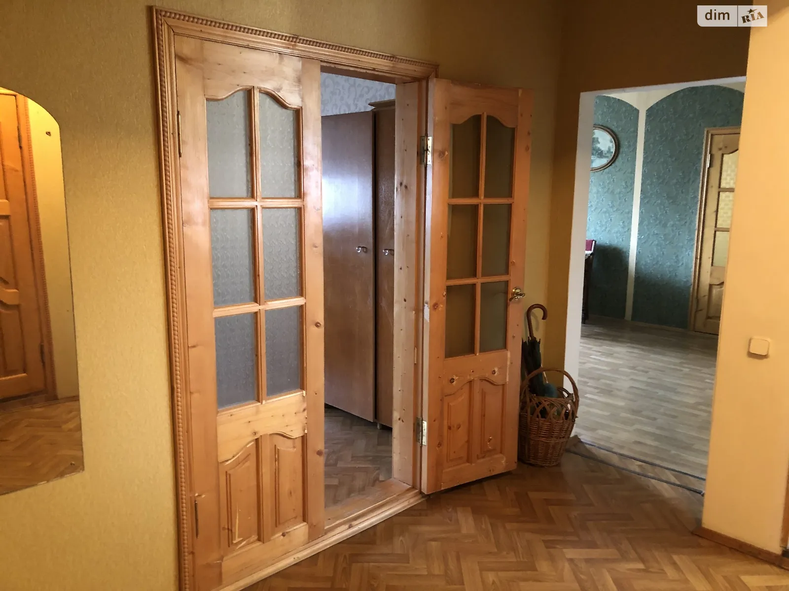 Продается 3-комнатная квартира 107 кв. м в Ивано-Франковске, ул. Украинский Дивизии - фото 1