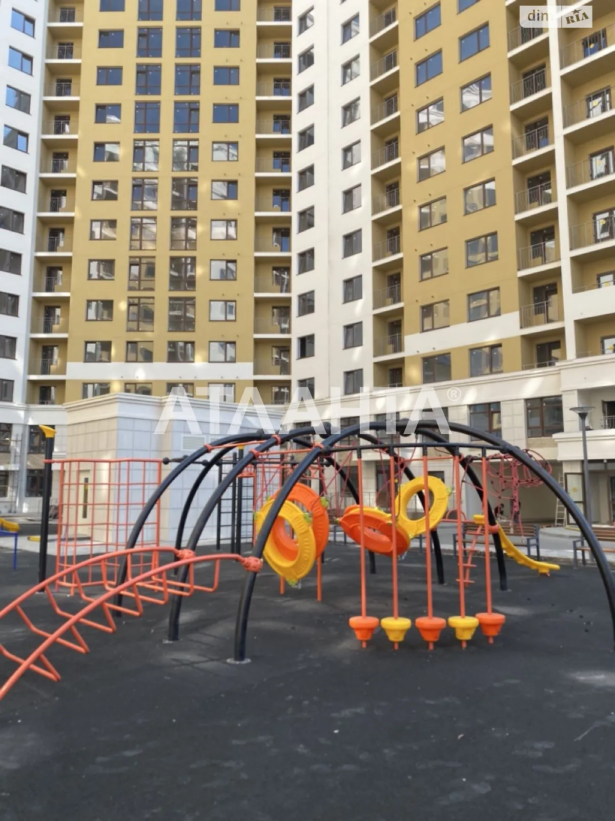 Продається 1-кімнатна квартира 41.58 кв. м у Одесі, просп. Князя Ярослава Мудрого - фото 1