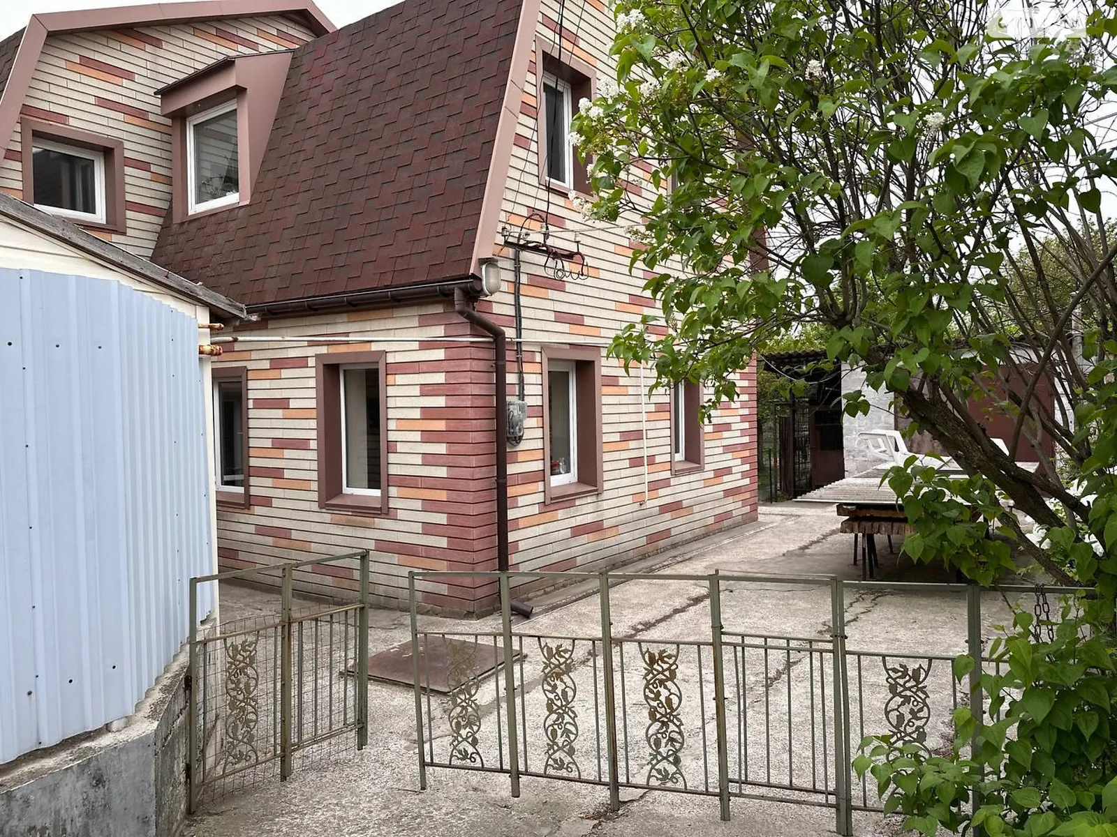 Продается дом на 2 этажа 166.1 кв. м с террасой, цена: 127000 $ - фото 1