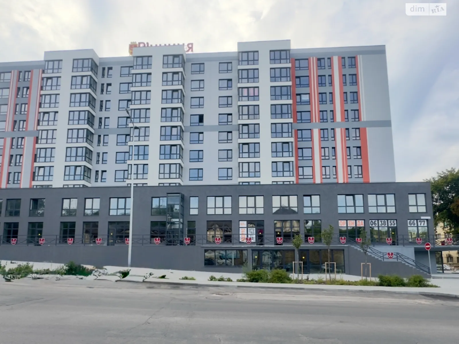 Продається 1-кімнатна квартира 56.7 кв. м у Вінниці, вул. Привокзальна, 30 - фото 1