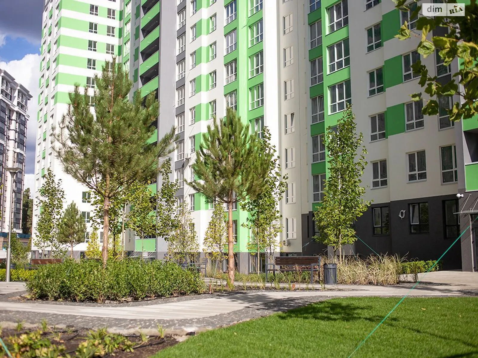 Продается 3-комнатная квартира 104.6 кв. м в Ирпене, ул. Университетская(Карла Маркса), 3/14 - фото 1