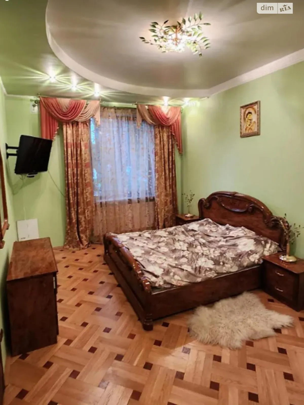 Продается 3-комнатная квартира 91.6 кв. м в Львове, ул. Мечникова - фото 1