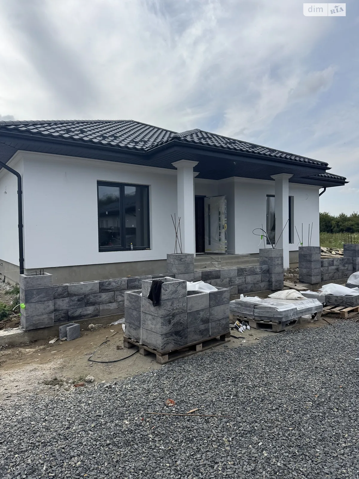 Продается одноэтажный дом 150 кв. м с террасой, цена: 125000 $ - фото 1