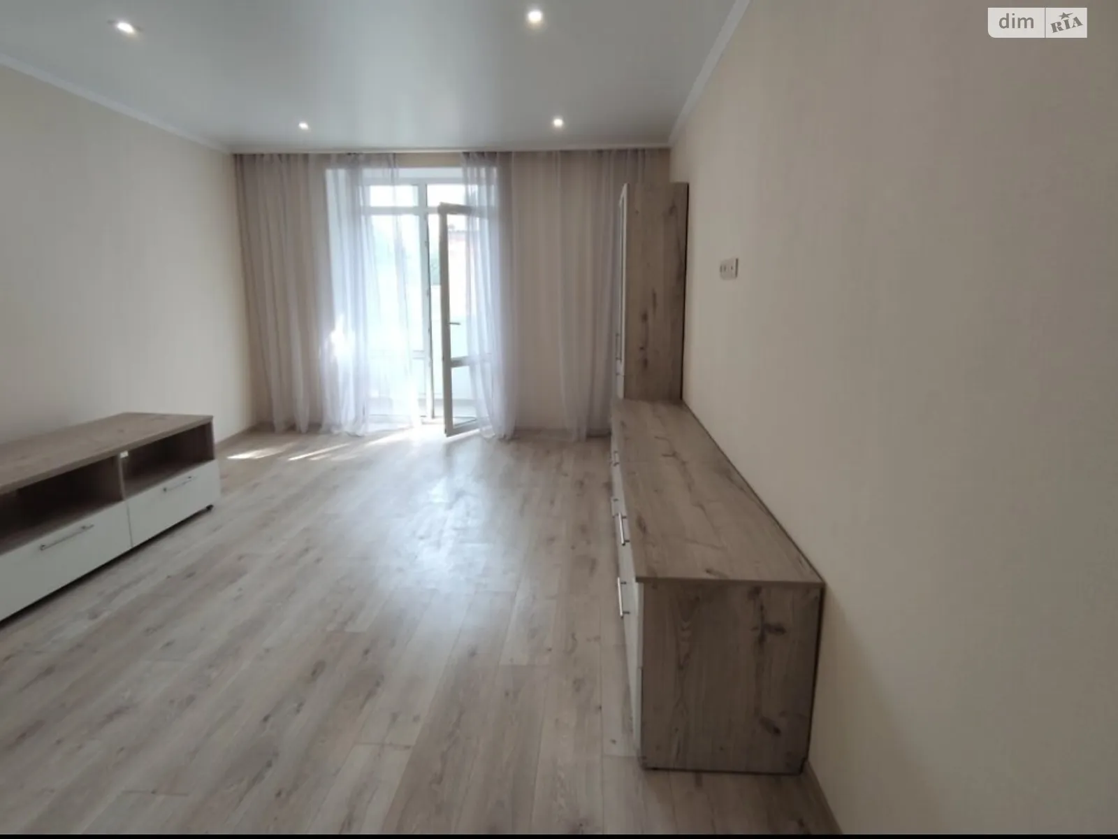 2-комнатная квартира 67.5 кв. м в Тернополе, ул. Пирогова, 2 - фото 1