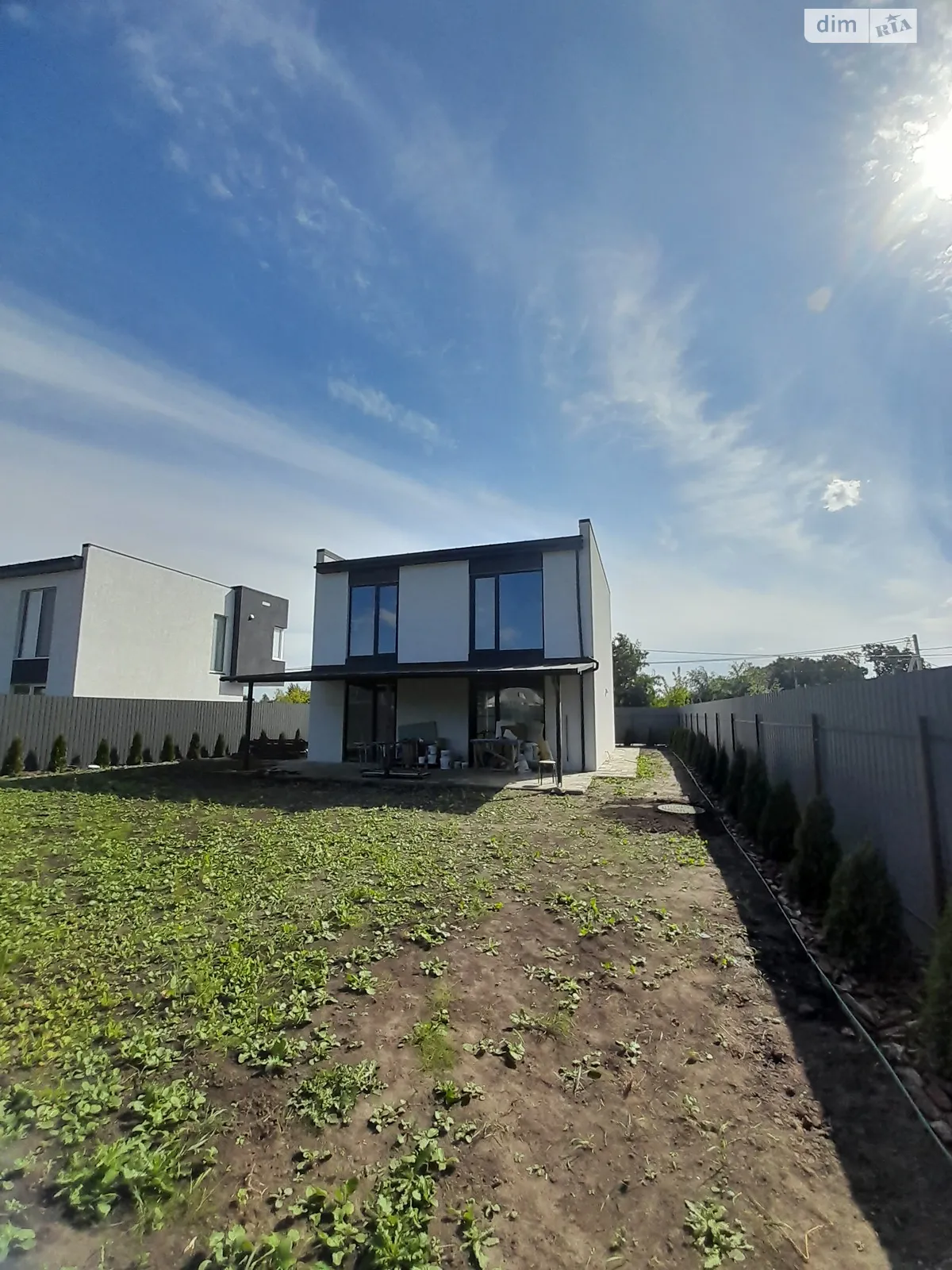Продается дом на 2 этажа 115 кв. м с мансардой, цена: 195000 $ - фото 1