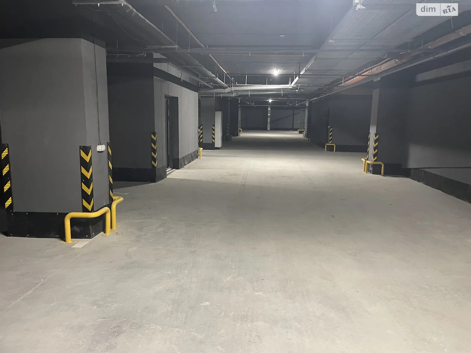 Здається в оренду підземний паркінг під легкове авто на 17.4 кв. м, цена: 5000 грн - фото 1
