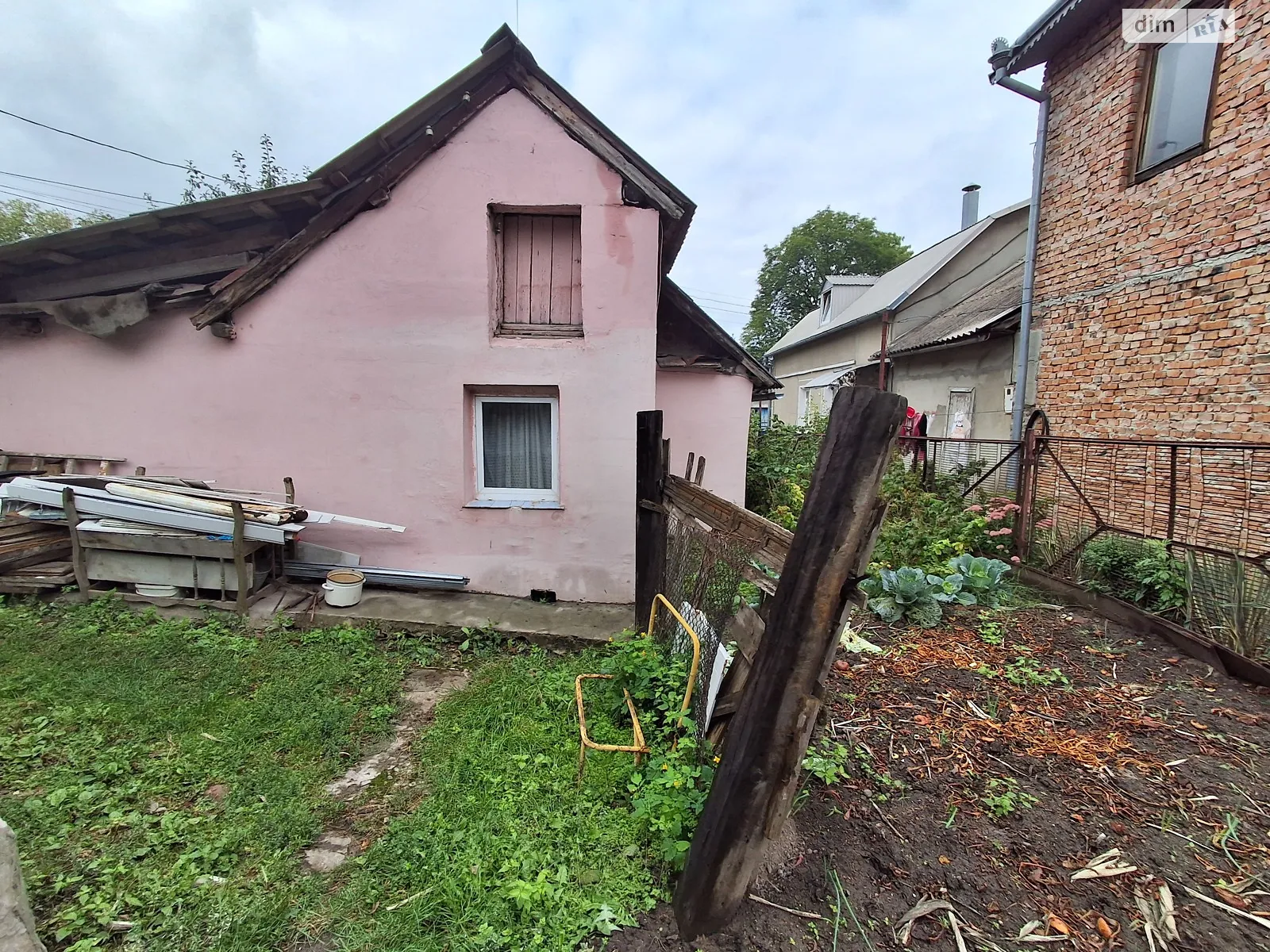 Продается одноэтажный дом 47 кв. м с гаражом, цена: 95000 $ - фото 1