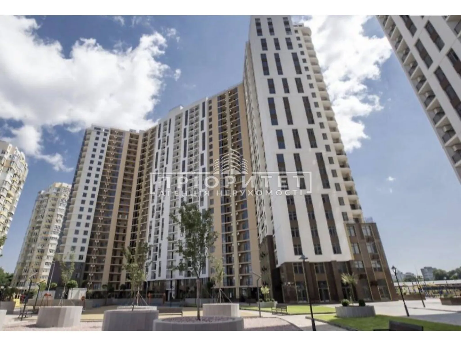 Продається 1-кімнатна квартира 41 кв. м у Одесі, вул. Краснова - фото 1