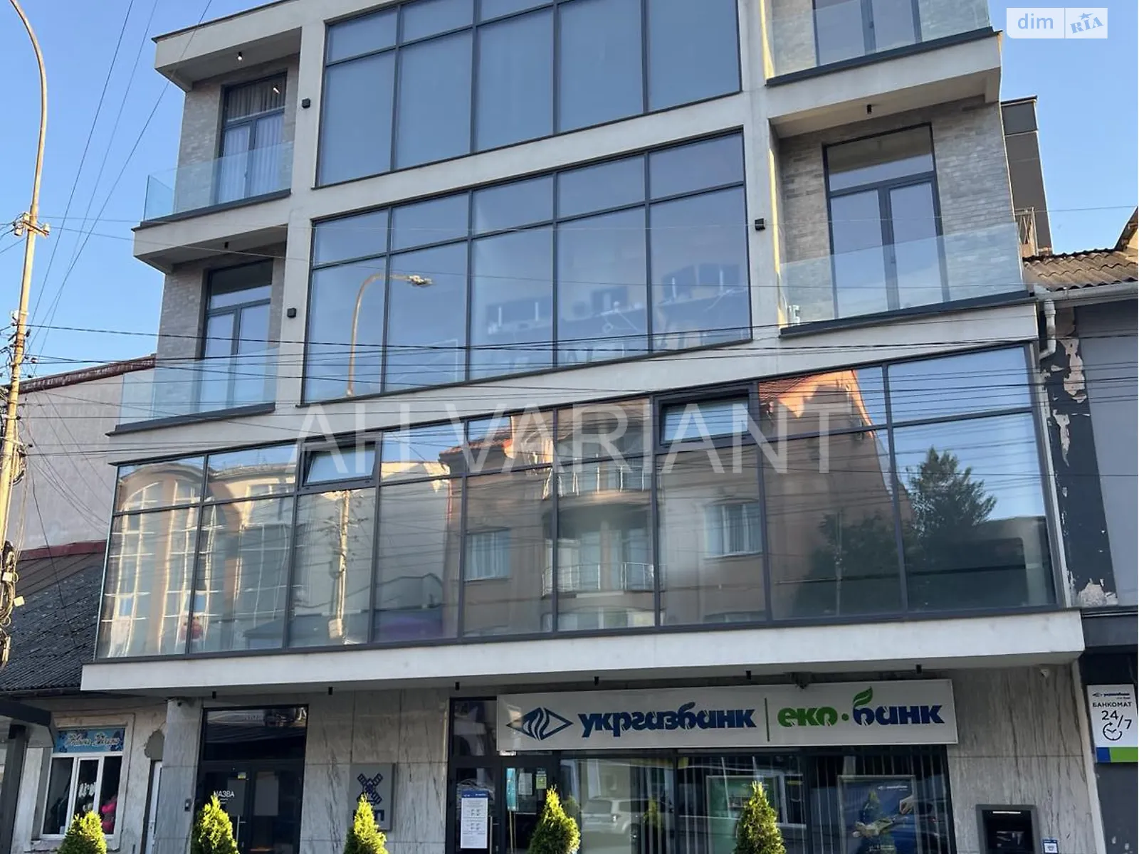 Сдается в аренду офис 120 кв. м в бизнес-центре, цена: 1500 $ - фото 1