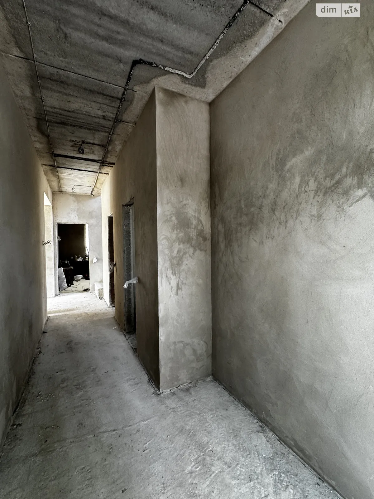 Продается дом на 2 этажа 180 кв. м с террасой, цена: 270000 $ - фото 1
