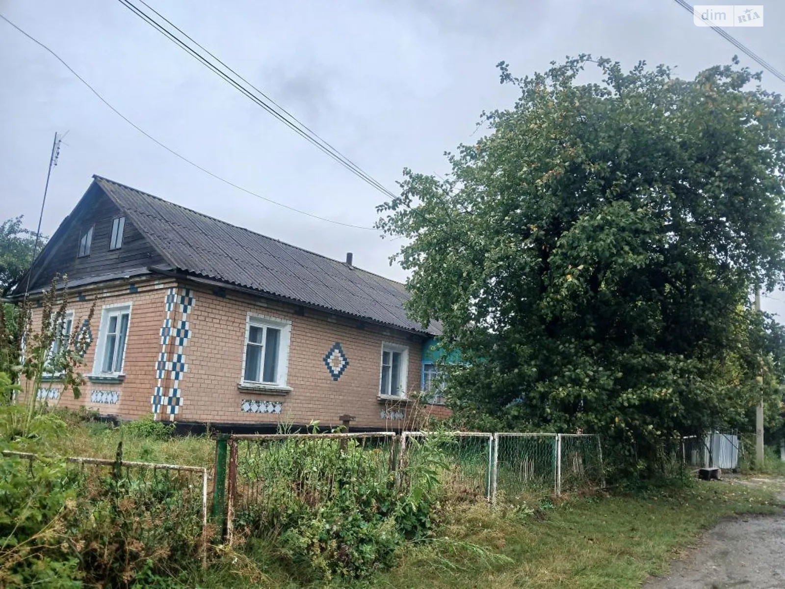 Продается одноэтажный дом 86.7 кв. м с подвалом, цена: 10000 $ - фото 1
