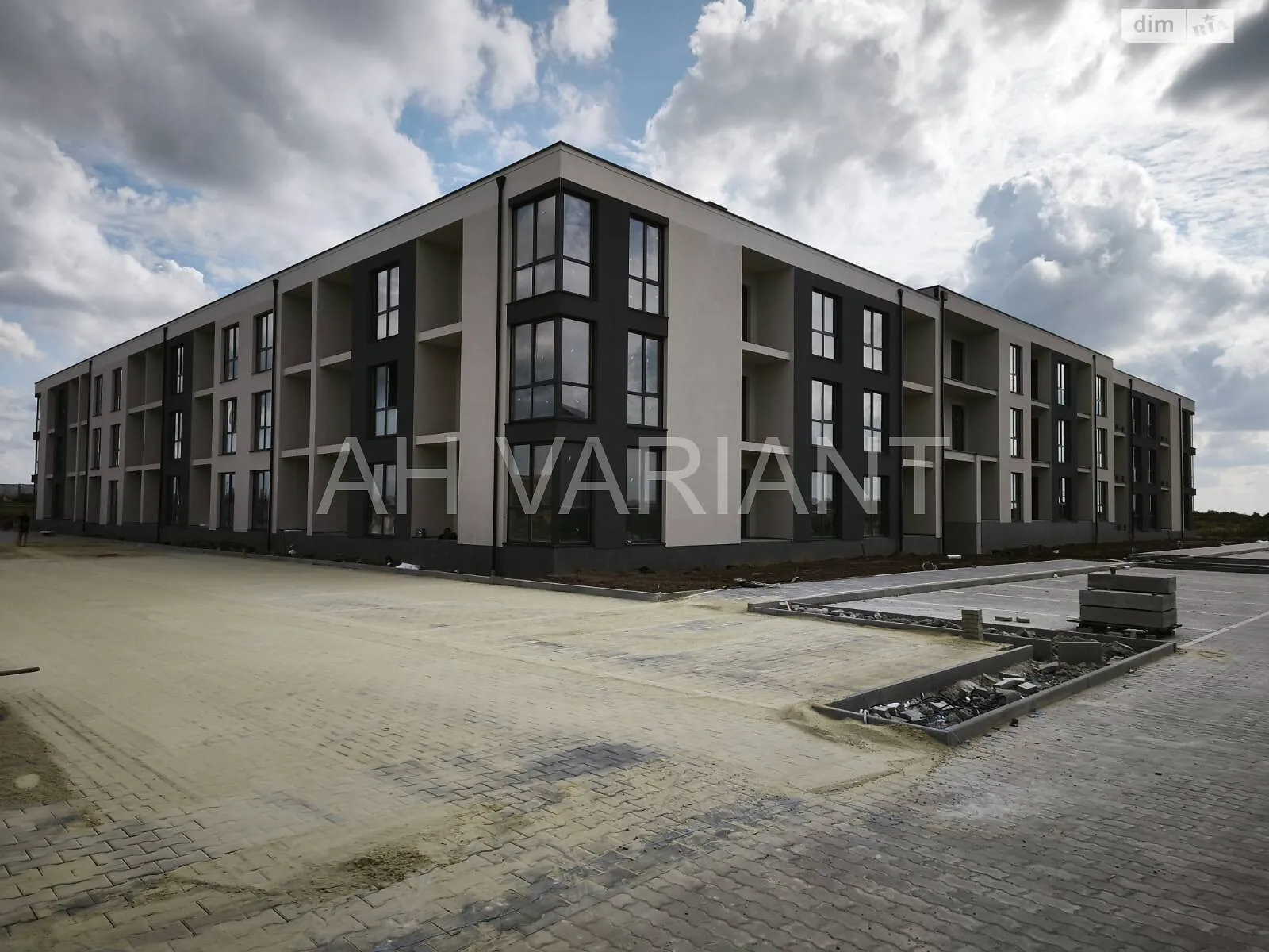 Продается 1-комнатная квартира 40 кв. м в Сторожнице, ул. Волошковая - фото 1