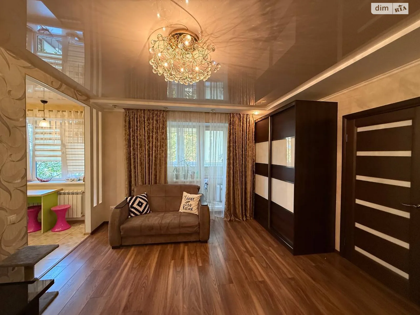 Продается 3-комнатная квартира 63.4 кв. м в Одессе, ул. Ивана и Юрия Лип - фото 1