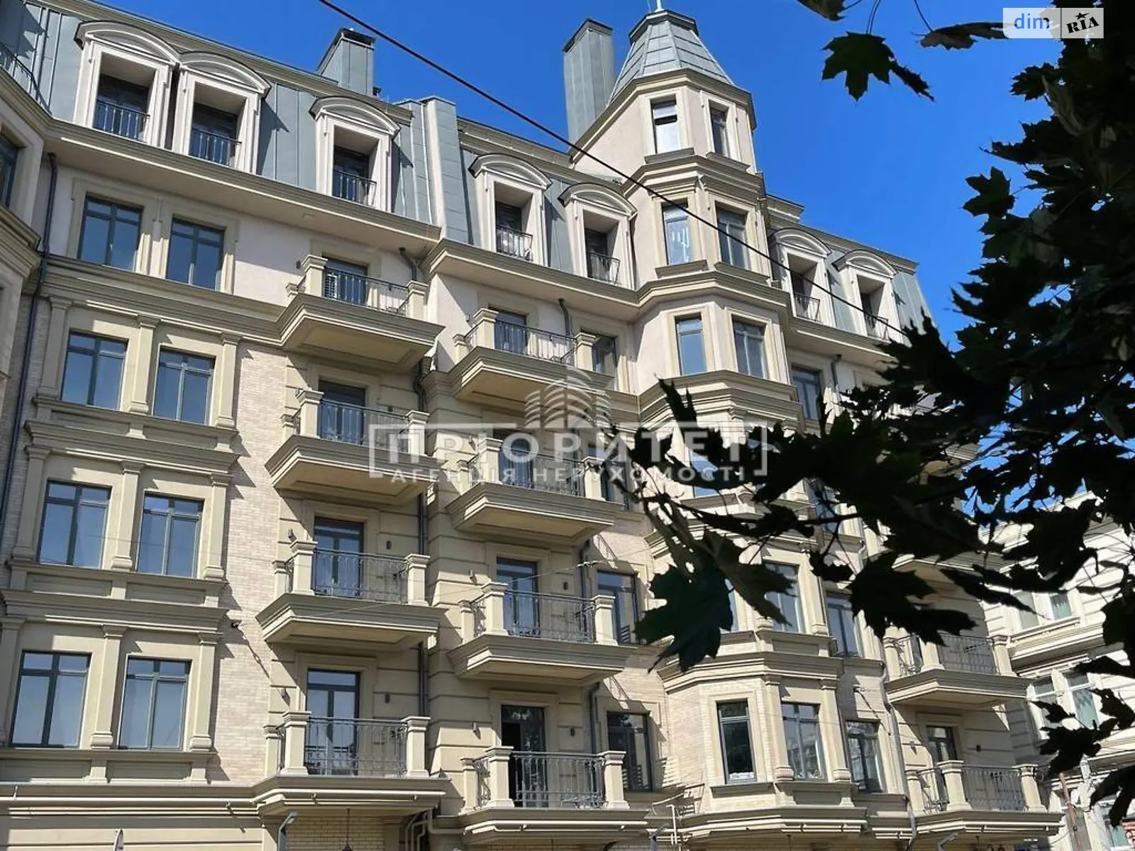 Продається 1-кімнатна квартира 49 кв. м у Одесі, Фонтанська дор. - фото 1