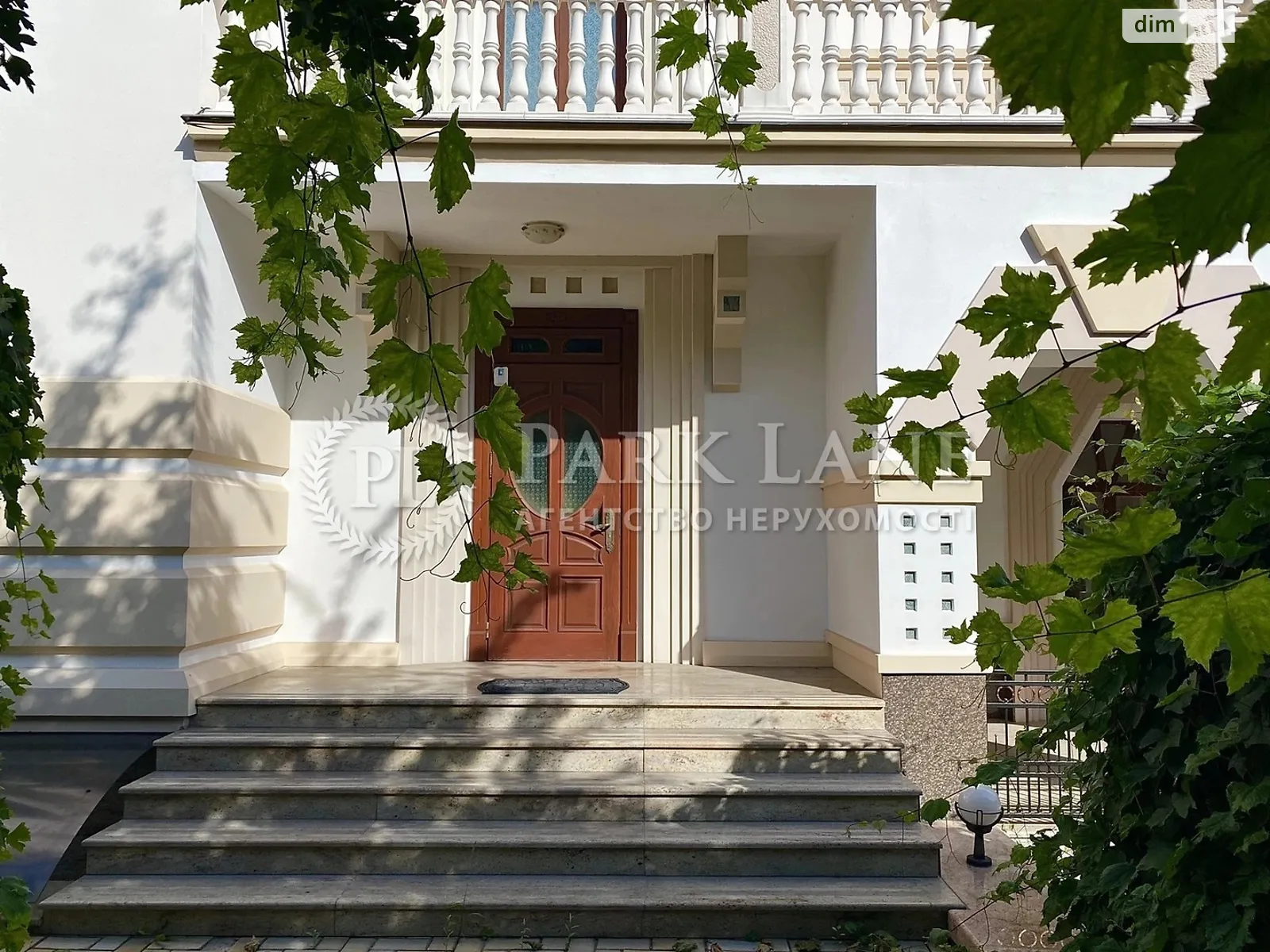 Продается дом на 4 этажа 581.4 кв. м с мансардой, цена: 4000000 $ - фото 1