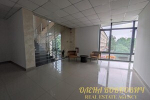Долгосрочная аренда офисного помещения, Ивано-Франковск, р‑н. Центр, Тычины улица, дом 7
