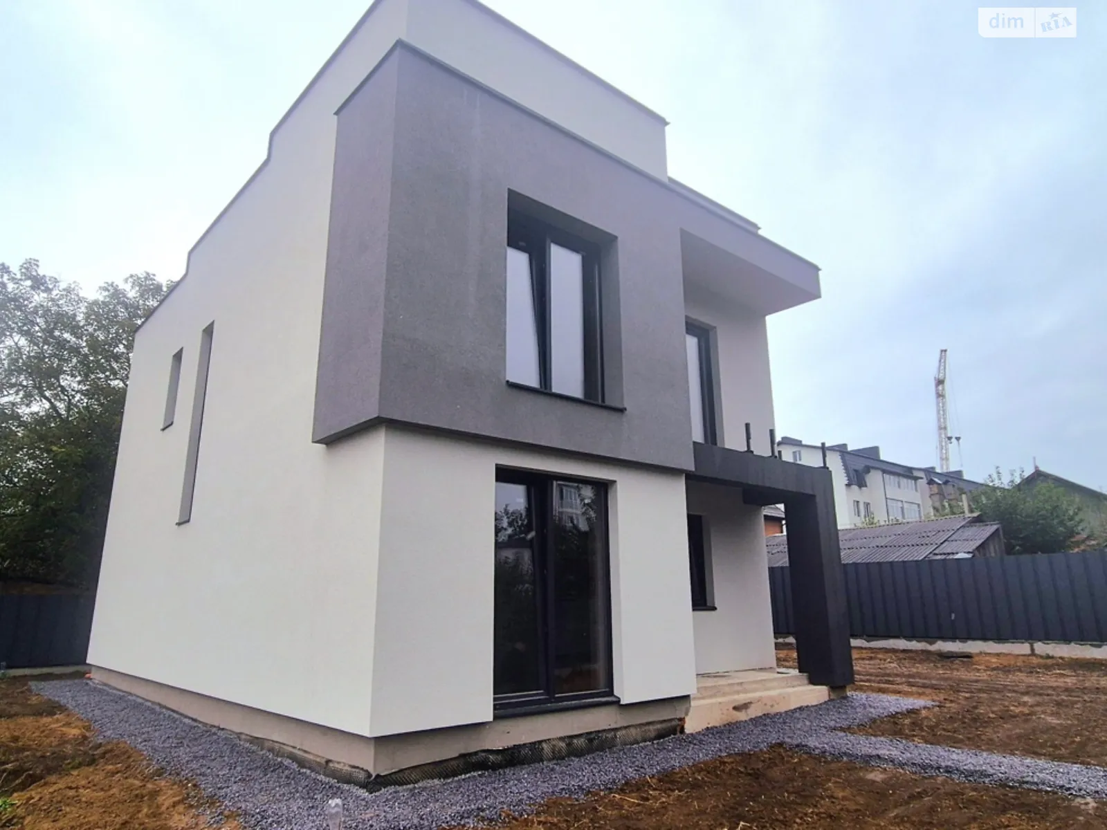 Продается дом на 2 этажа 110 кв. м с баней/сауной, цена: 105000 $ - фото 1