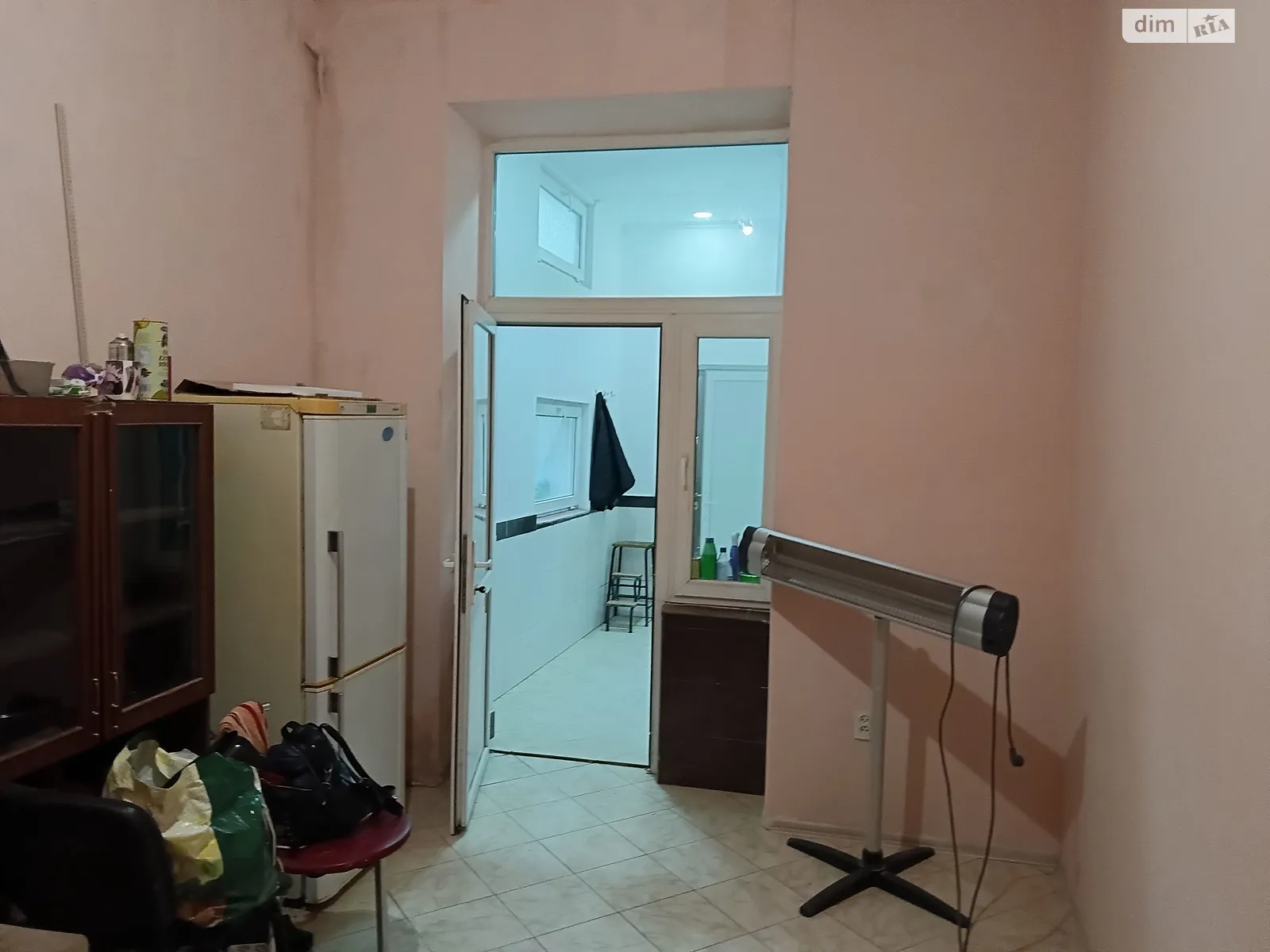 Продается 1-комнатная квартира 24 кв. м в Львове, ул. Опильского, 4 - фото 1