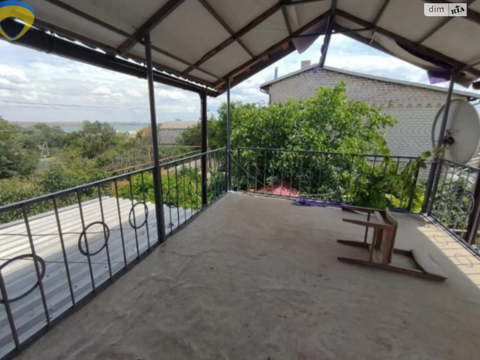 Продается дом на 2 этажа 108 кв. м с верандой, цена: 36500 $ - фото 1