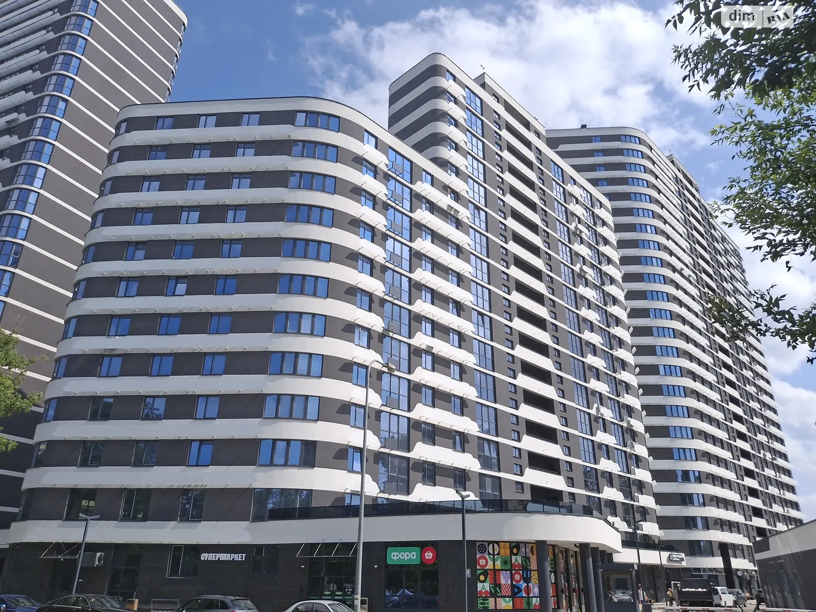 Продається 1-кімнатна квартира 71 кв. м у Києві, вул. Воскресенська, 2В - фото 1