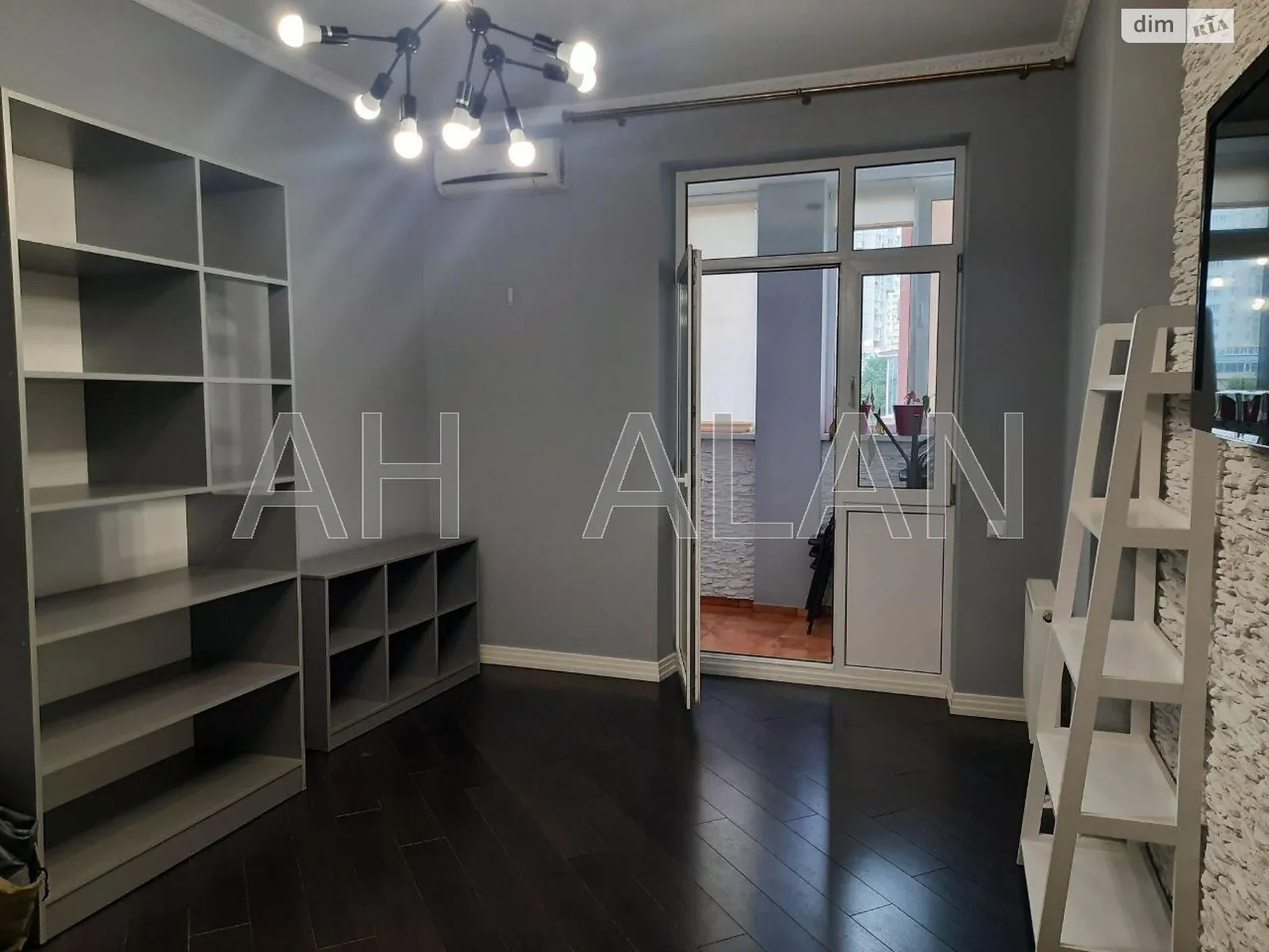 просп. Павла Тычины, 18Б Днепровский Киев, цена: 1700 $ - фото 1